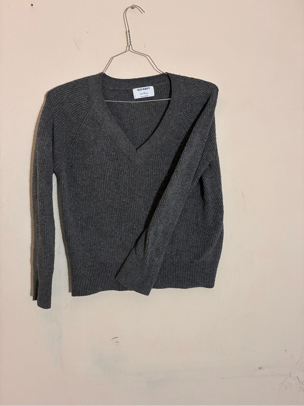 Old Navy Charcoal Gray V-Neck Sweater